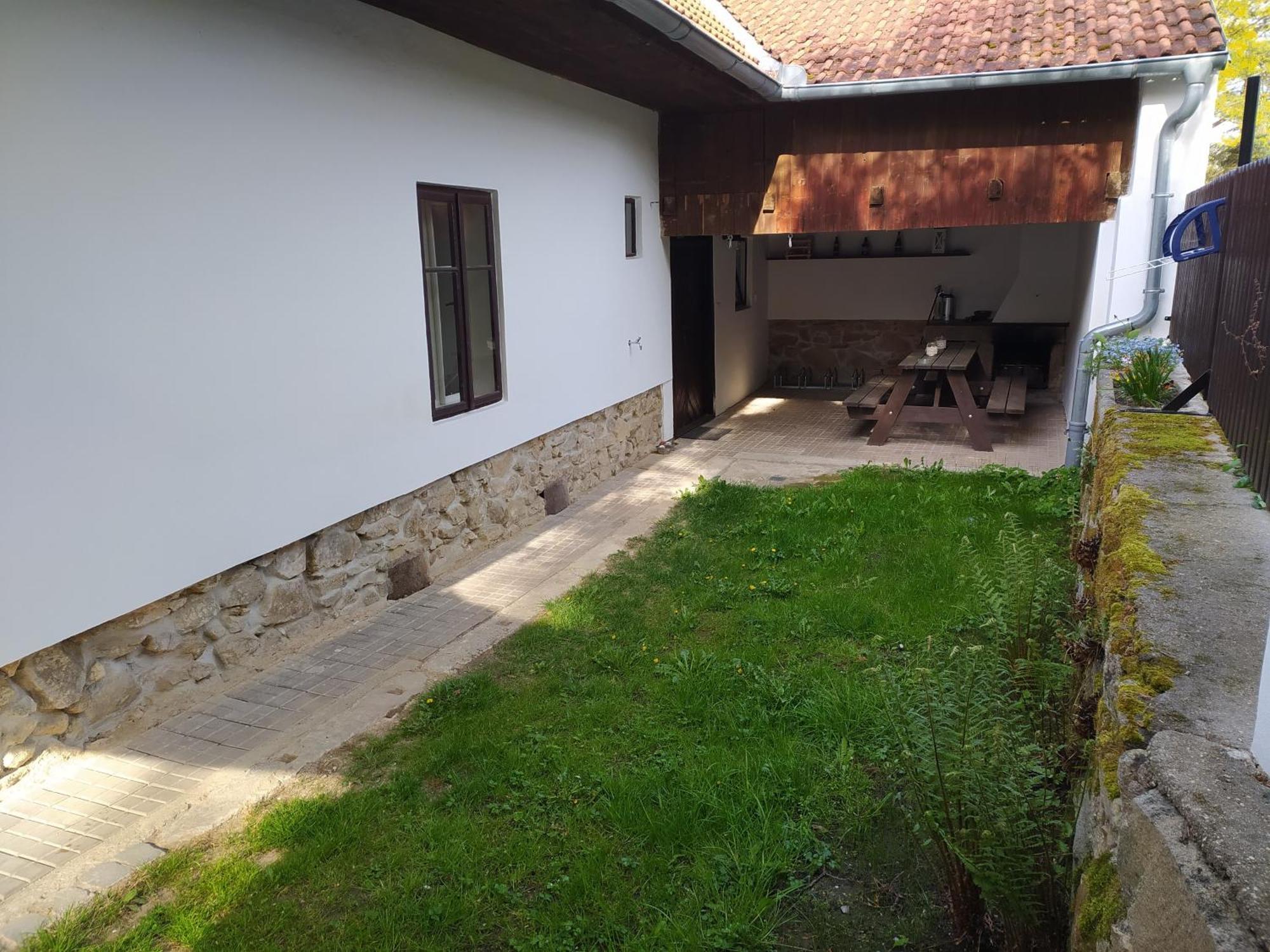 Vejminek Maly Statek Villa Slavce Exterior photo